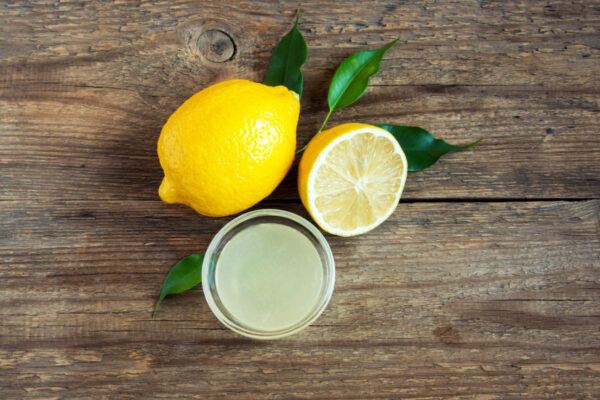 Brighten Your Complexion: Lemon Juice and its Home Remedial Effects on Dark Spots